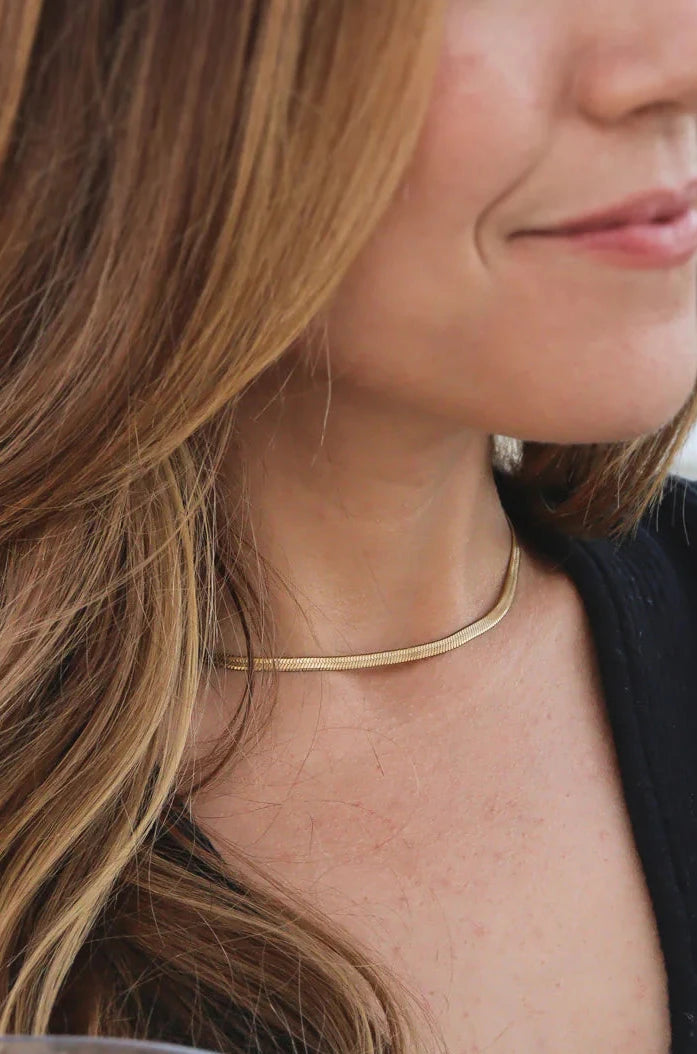 Sienna Herringbone Chain Necklace
